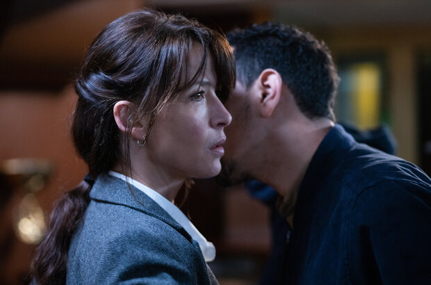 A Woman (2022) - photo 1
