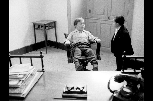 Even Dwarfs Started Small (1970) - photo 1