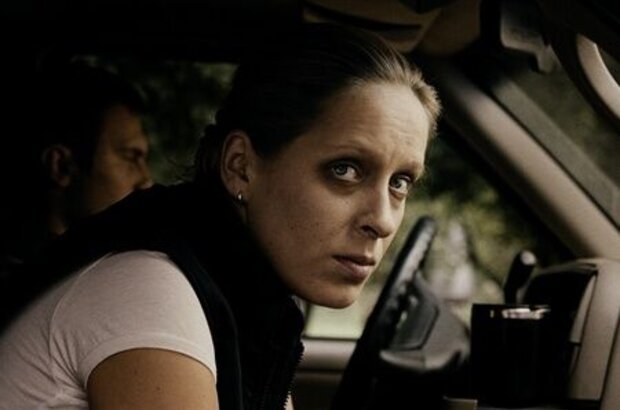 Reverse Motion (2010) - photo 1