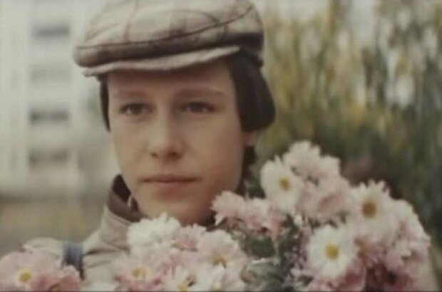 Everything's the Wrong Way (1981) - photo 1