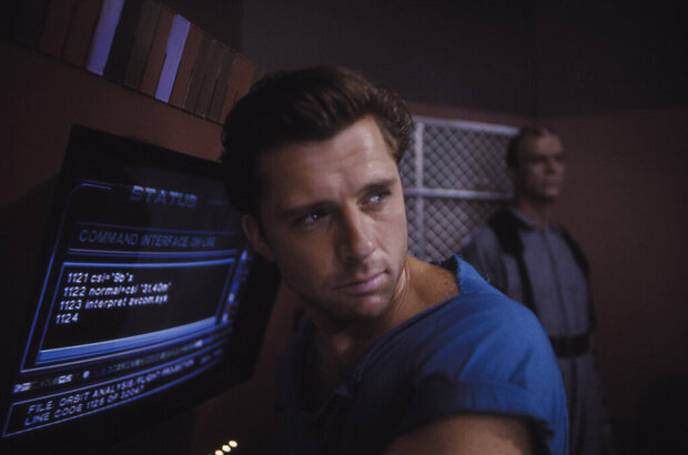 Alien Intruder (1993) - photo 2