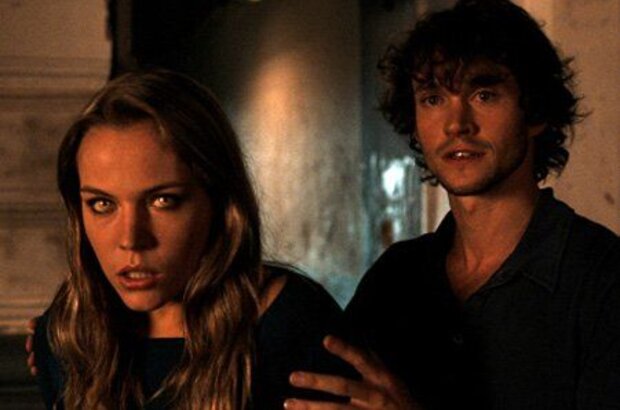 Blood & Chocolate (2007) - photo 2
