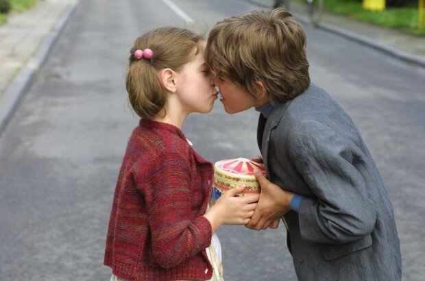 Love Me If You Dare (2003) - photo 3