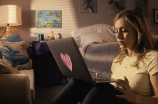 Last the Night (2022) - photo 5