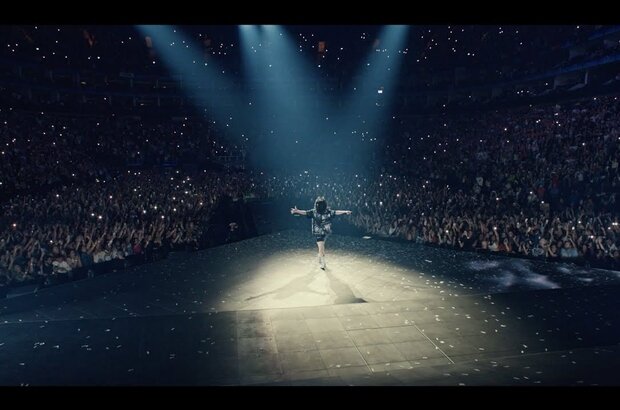 Billie Eilish: Live at the O2 (2023) - фото 1