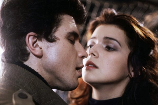 March Caresses (1990) - photo 4