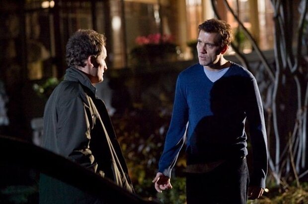Trust (2010) - photo 3