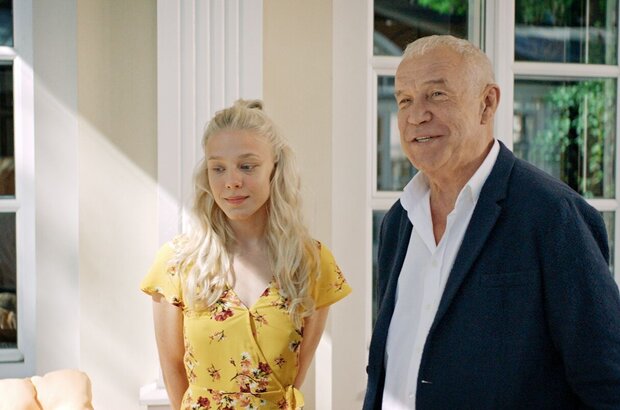 Люби их всех (2019) - фото 13