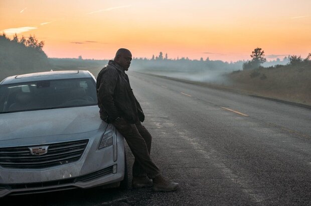 How It Ends (2018) - photo 2