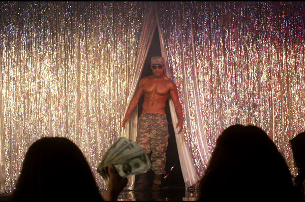 Chocolate City (2015) - photo 5