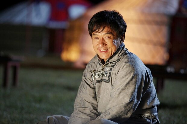 Skiptrace (2016) - photo 2