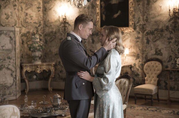 Resistance (2021) - photo 6