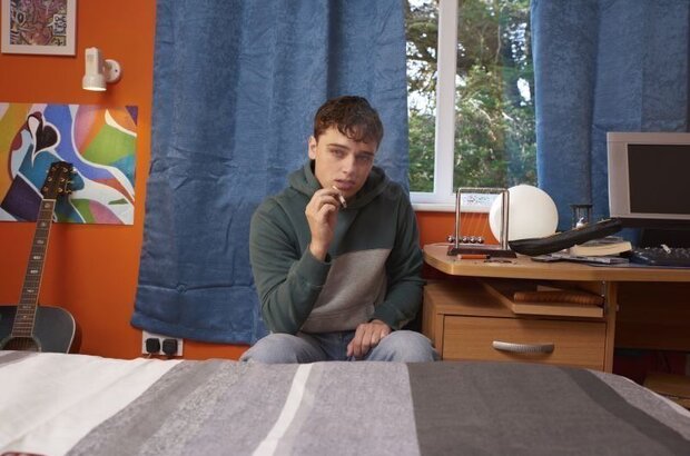 Here Are the Young Men (2020) - photo 10