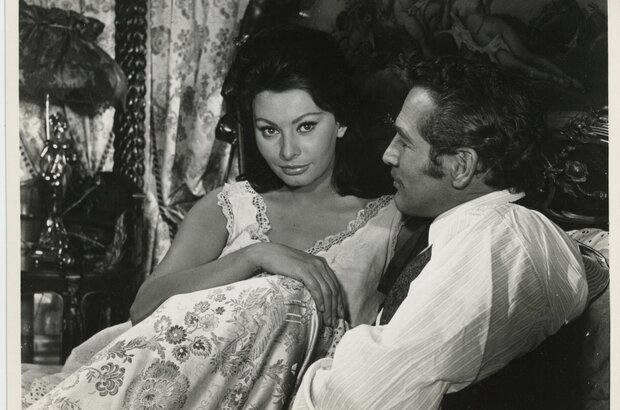 Lady L (1965) - photo 1