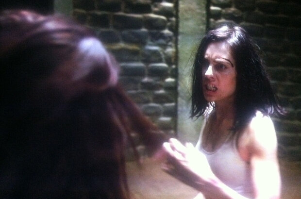Raze (2013) - photo 2