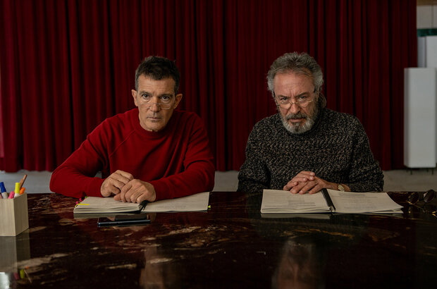 Official Competition (2021) - photo 1