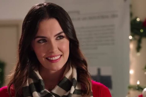 The Key to Christmas (2020) - photo 8