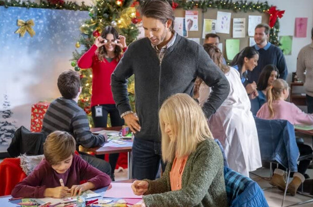 The Key to Christmas (2020) - photo 6