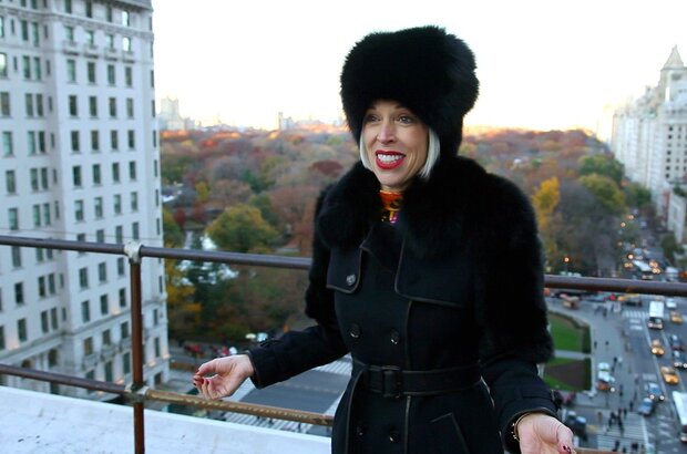 Scatter My Ashes at Bergdorf's (2013) - photo 3
