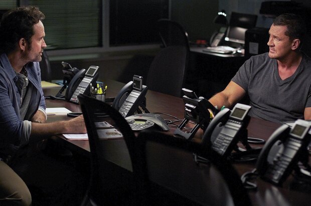 The Outsider (2014) - photo 9