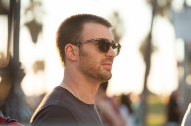 Playing It Cool (2014) - photo 2