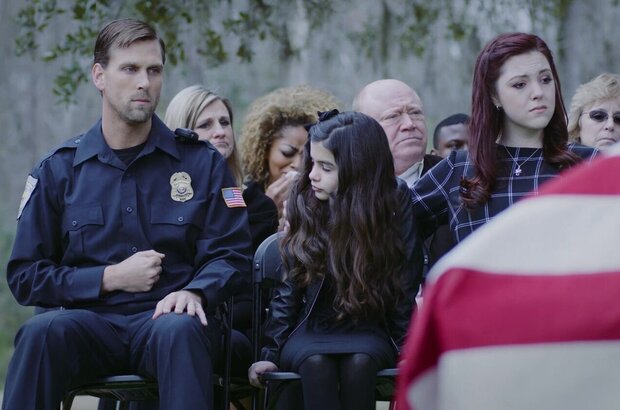 Broken Halos (2020) - photo 3