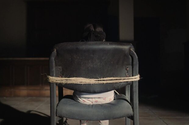 Broken Halos (2020) - photo 1