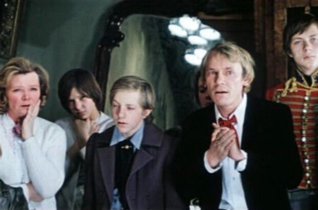 One Hundred Days After Childhood (1975) - photo 7