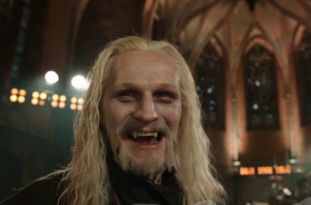 Vampire Sisters 2: Bats in the Belly (2014) - photo 4