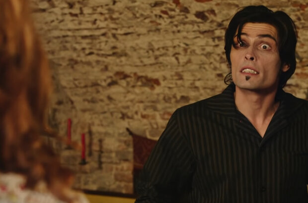 Vampire Sisters 2: Bats in the Belly (2014) - photo 5