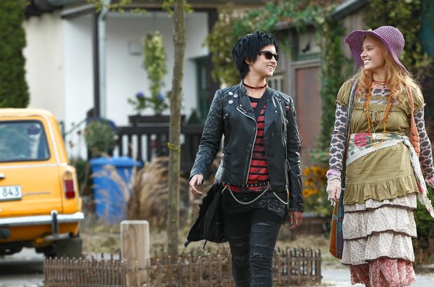 Vampire Sisters 2: Bats in the Belly (2014) - photo 1