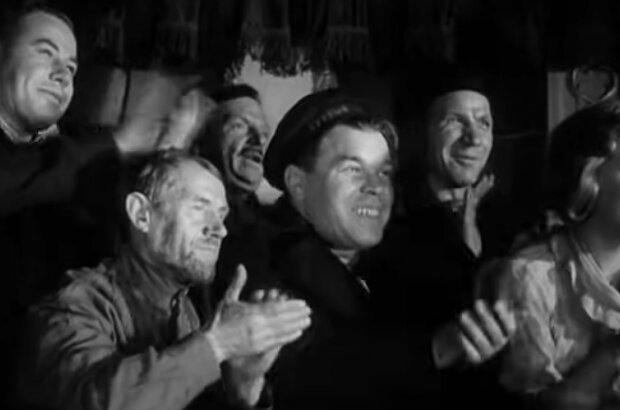 Lenin in 1918 (1939) - photo 6