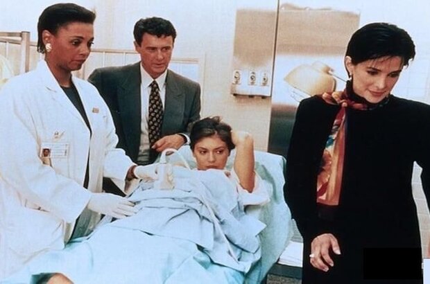 The Surrogate (1995) - photo 1