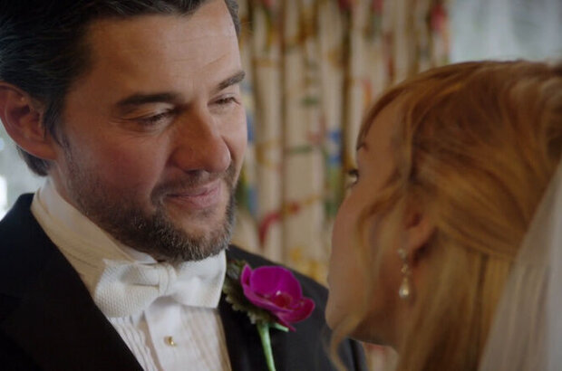 Nearlyweds (2013) - photo 10