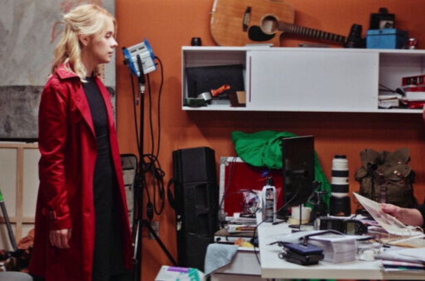 Sunday Girl (2019) - photo 12