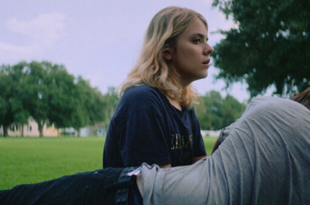 Sunday Girl (2019) - photo 8