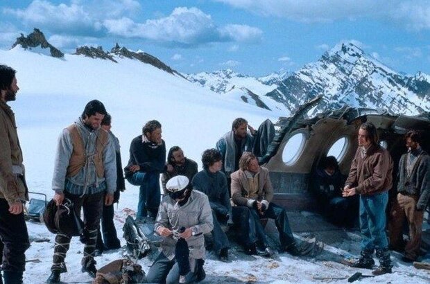 Alive (1993) - photo 3