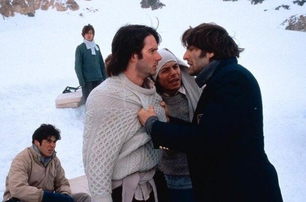 Alive (1993) - photo 2