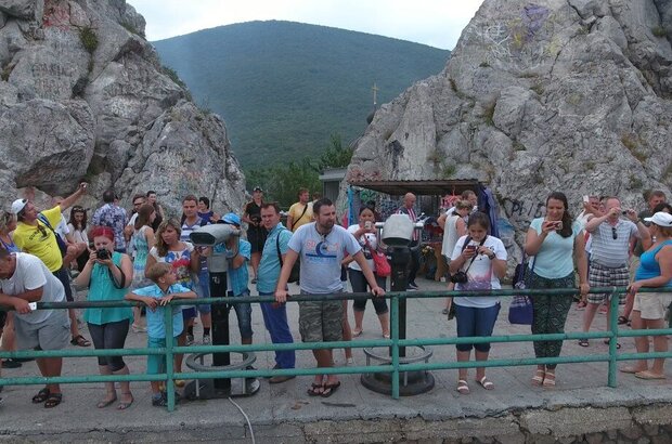 A Brit in Crimea (2018) - photo 7