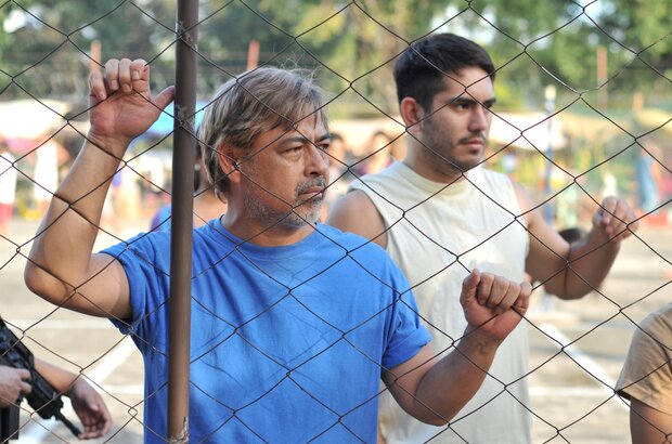 On the Job (2013) - photo 1