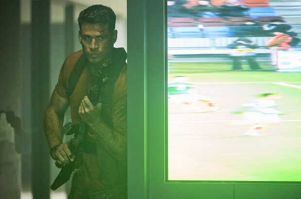 Land of Bad (2024) - photo 8