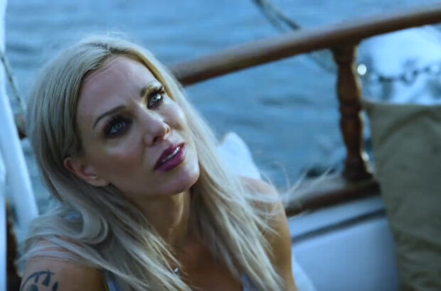 The Penthouse (2021) - photo 4