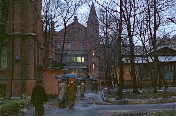 Приключения Шерлока Холмса и доктора Ватсона: Охота на тигра (1980) - фото 16