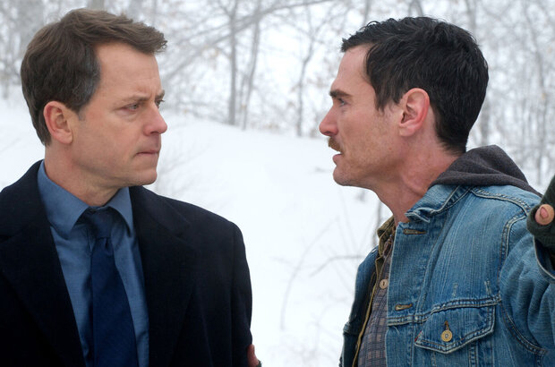 Thin Ice (2011) - photo 6