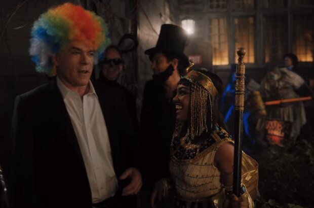 Hubie Halloween (2020) - photo 4