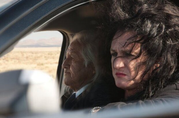 This Must Be the Place (2011) - photo 4