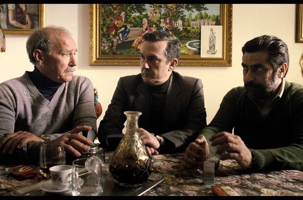 The Mafia Kills Only in Summer (2013) - photo 4