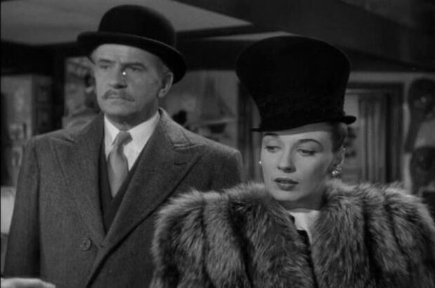 Dressed to Kill (1946) - photo 1