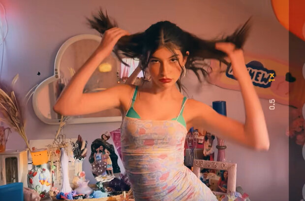 You Are So Not Invited to My Bat Mitzvah (2023) - photo 8