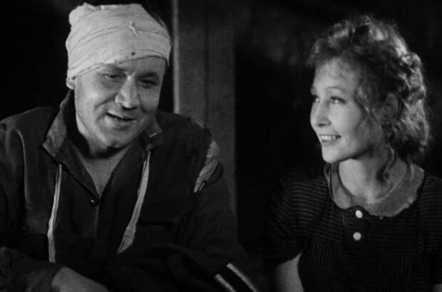 Dark Is the Night (1945) - photo 1